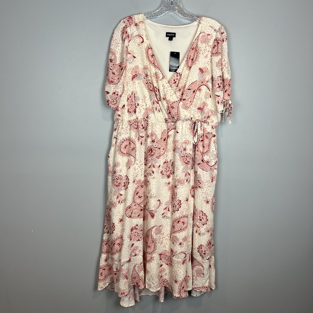 NWT Torrid Summer Dress Womens Size 1X Surplice Short Sleeve Floral